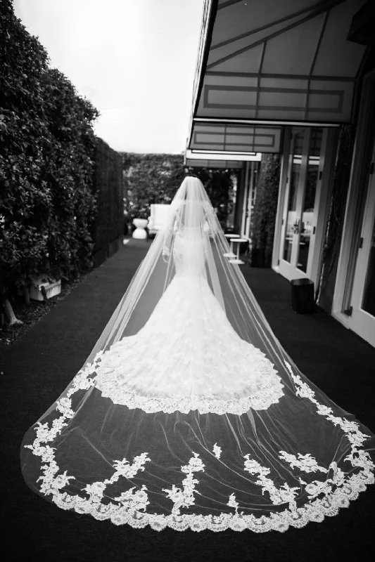 Best Bargains Berta  Berta 16-30
