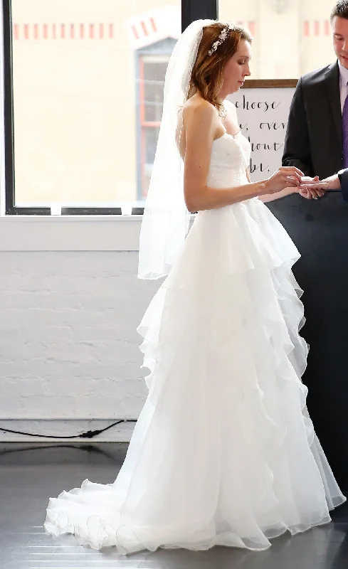 Act Fast David's Bridal WG3830