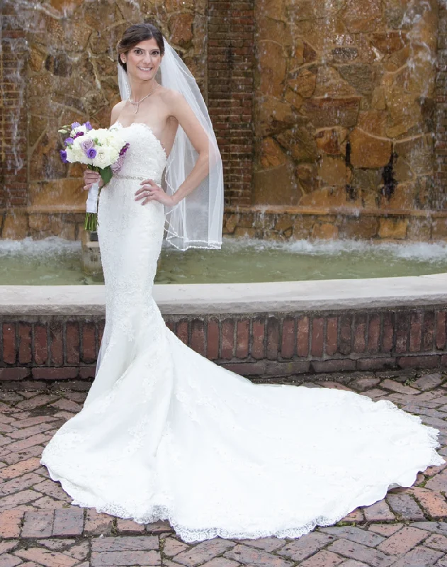 Special Price Pronovias Princia Beaded