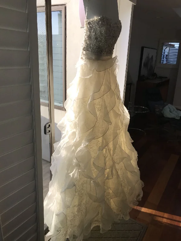 Grand Opening Sale Badgley Mischka Lexington