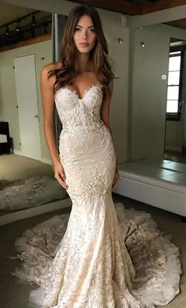 Anniversary Sale Berta  16-103