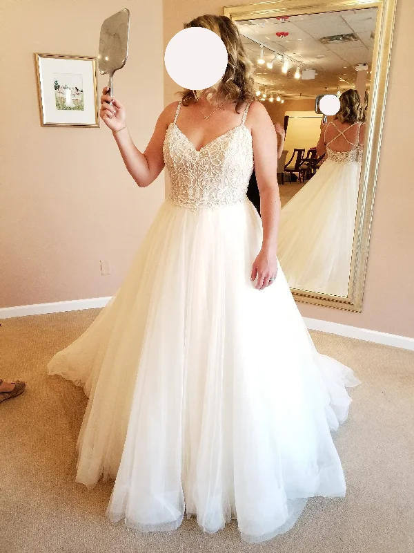 Online Exclusive Maggie Sottero Janessa Marie