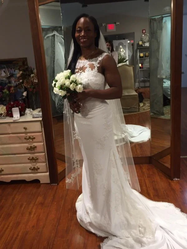 Year-End Clearance Pronovias Agata