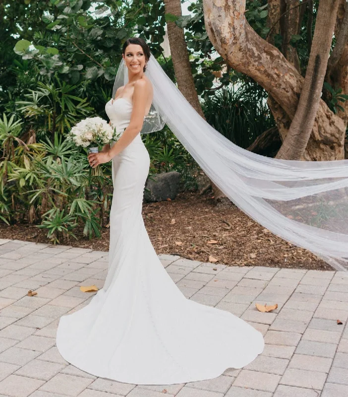 Online Exclusive Enzoani Logan