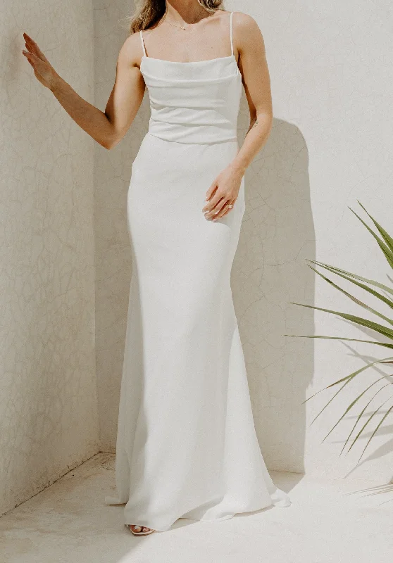 Online Only Mikaella 2328