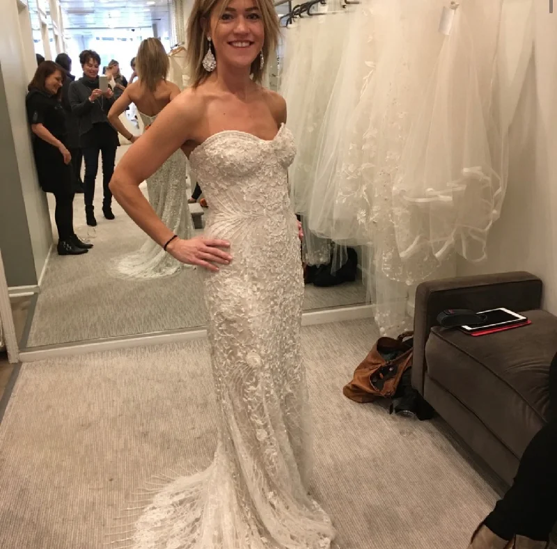 Today’s Special Monique Lhuillier Gwyneth