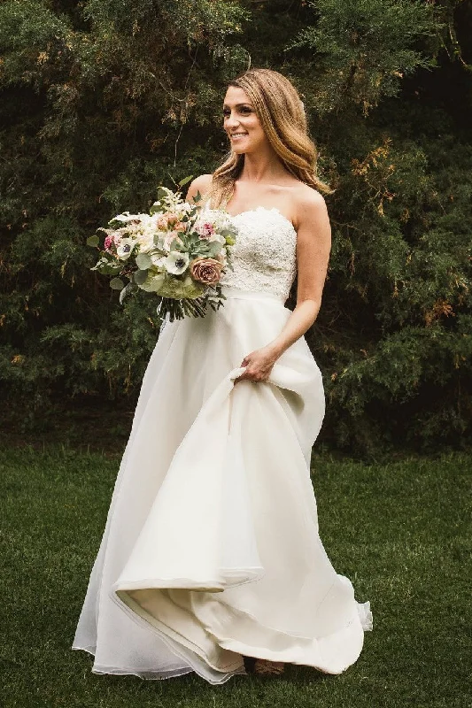 Season Finale Sale Other Strapless A-Line Wedding Dress