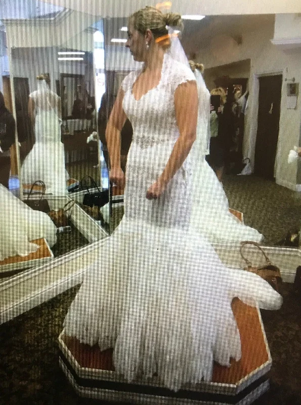 Year-End Sale Maggie Sottero Elliana 22843