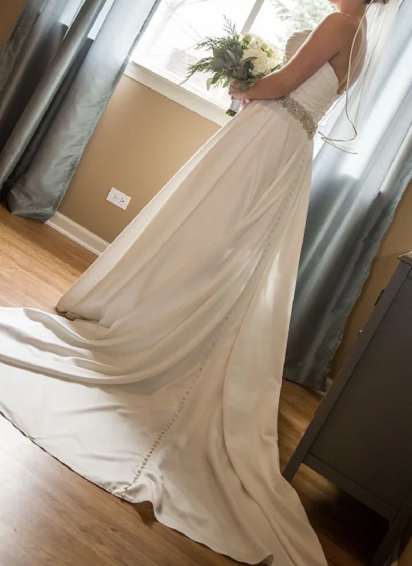 Closeout Allure Bridals