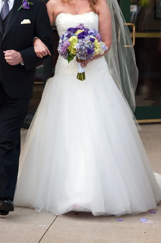 Bargain Prices Sottero & Midgley Strapless Beaded Wedding Dress