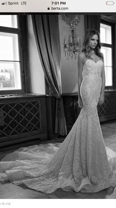Final Sale Berta  15 110