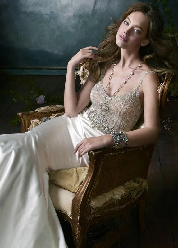 Early Bird Discount Lazaro 3052