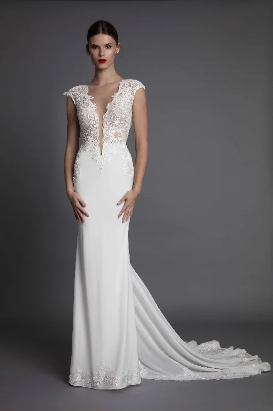 Year-End Sale Berta  Aisha