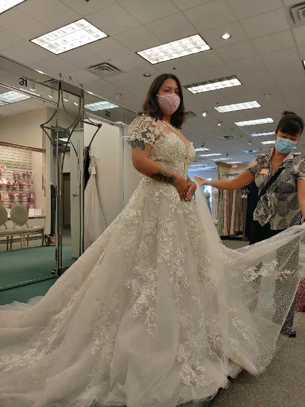 Don't Wait Oleg Cassini CWG833
