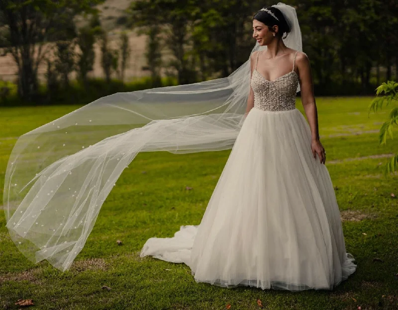 Act Now Pronovias Drew