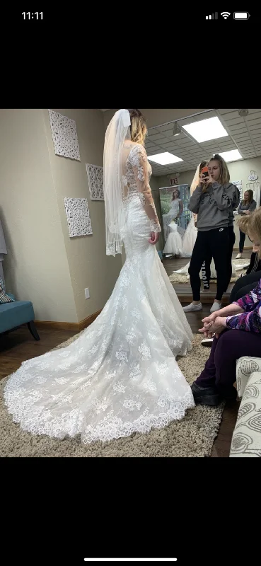 Midnight Madness Allure Bridals