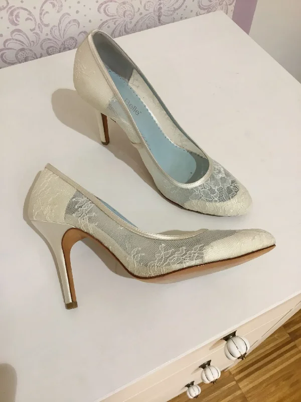 Price Buster Bella Belle
