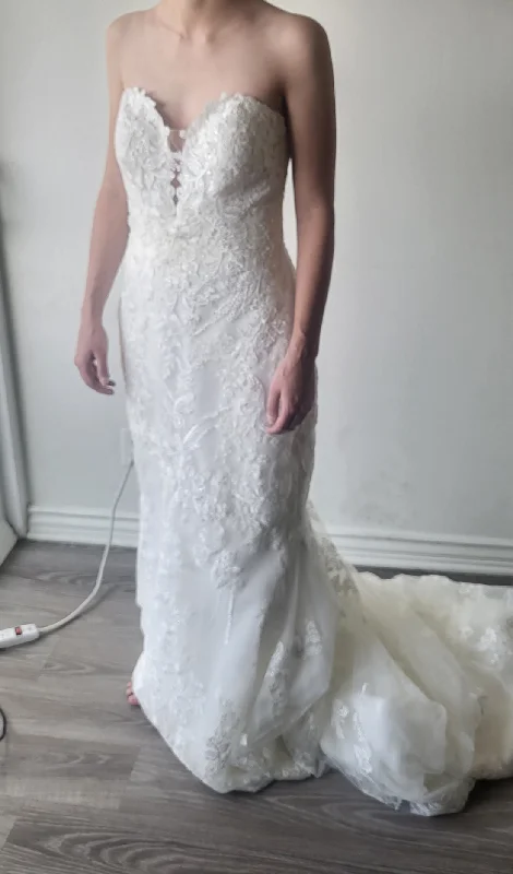 Today's Special Pronovias Aegir