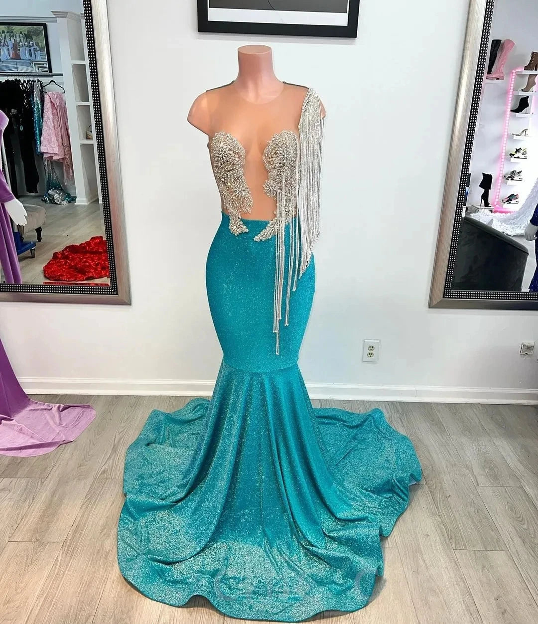 Savings Galore Teal African American Prom Dresses Mermaid Sheer Sequins Beaded Sparke Black Girls Robe De Soiree Evening Dress Gown Customized Savings Galore Teal African American Prom Dresses Mermaid Sheer Sequins Beaded Sparke Black Girls Robe De Soiree Evening Dress Gown Customized