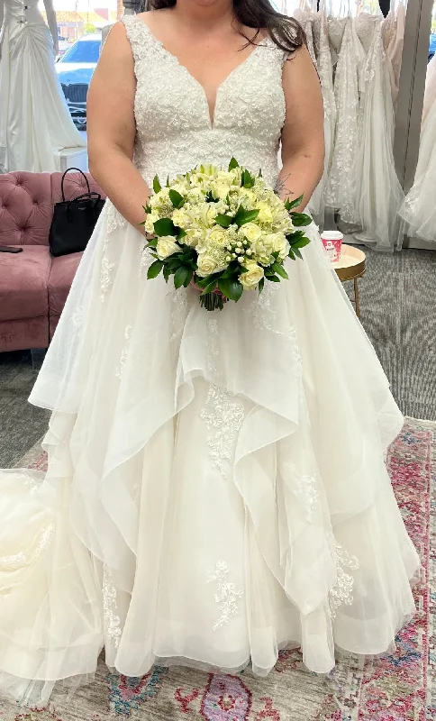 Holiday Sale Mori Lee Sharona 3284