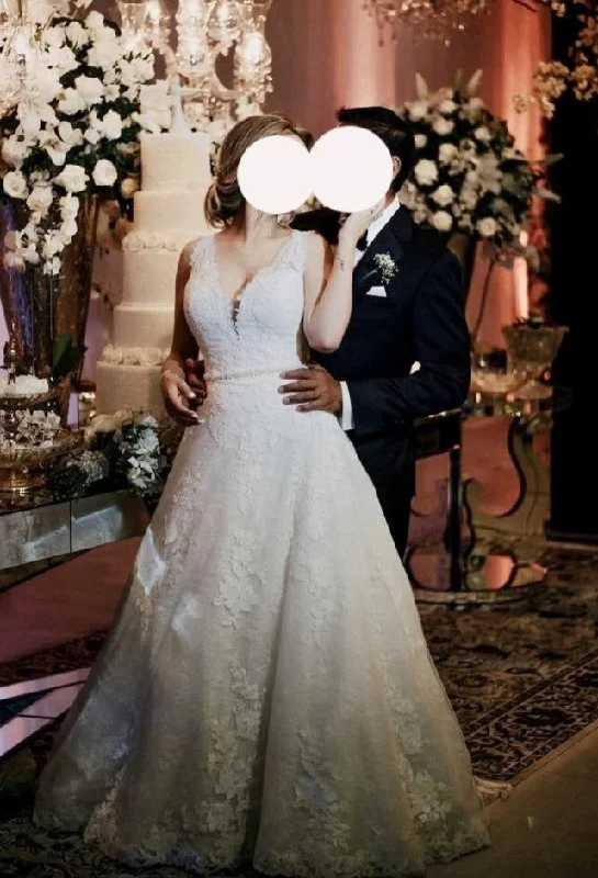 Low Prices Pronovias Maggie