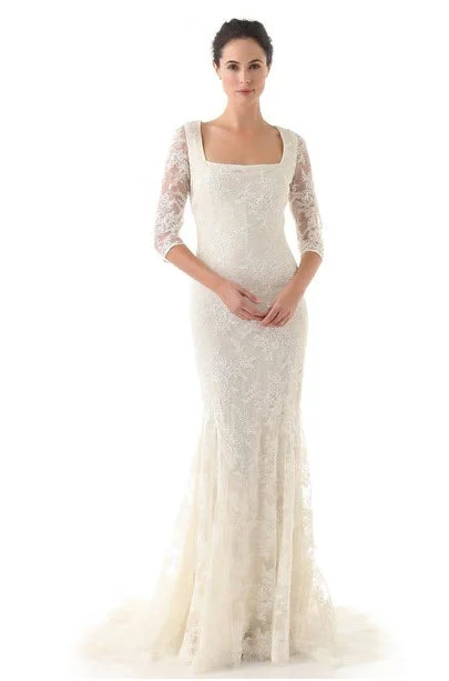 Limited Quantity Badgley Mischka Lace 3/4 Sleeve Gown