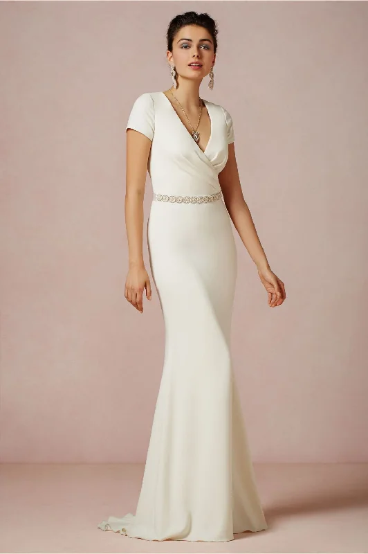 Members Only Badgley Mischka Isis