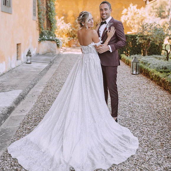 Overstock Sale Berta  19-05