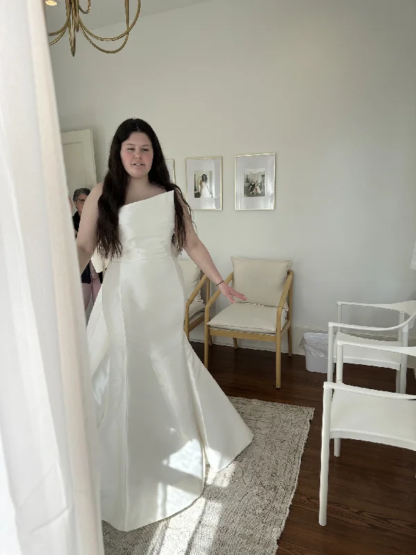 Must-Have Deals Pronovias Day