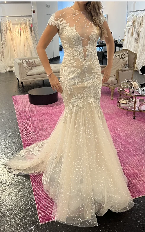 Savings Spectacular Berta  17-132