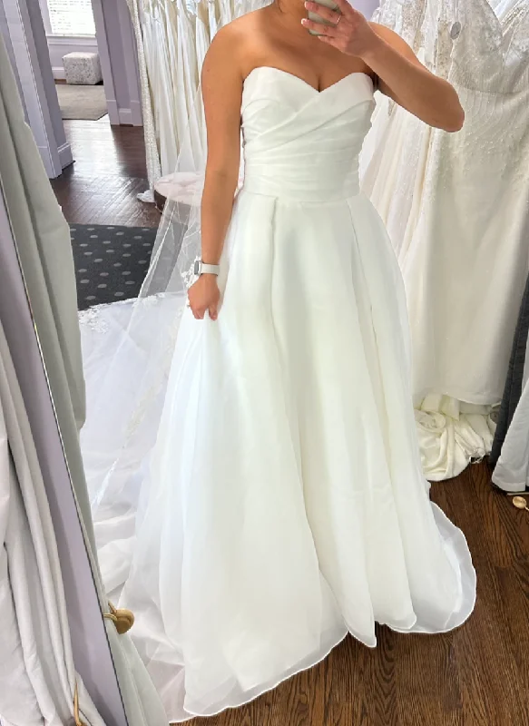 Weekend Deal Pronovias Geiranger
