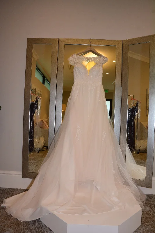 Crazy Deals Oleg Cassini CWG901