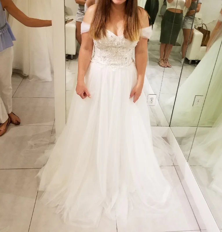 Great Deals Badgley Mischka Paulette