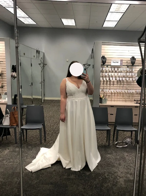 Flash Sale David's Bridal WG4034