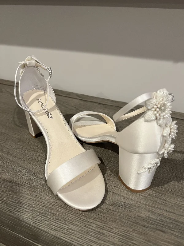Closeout Sale Bella Belle