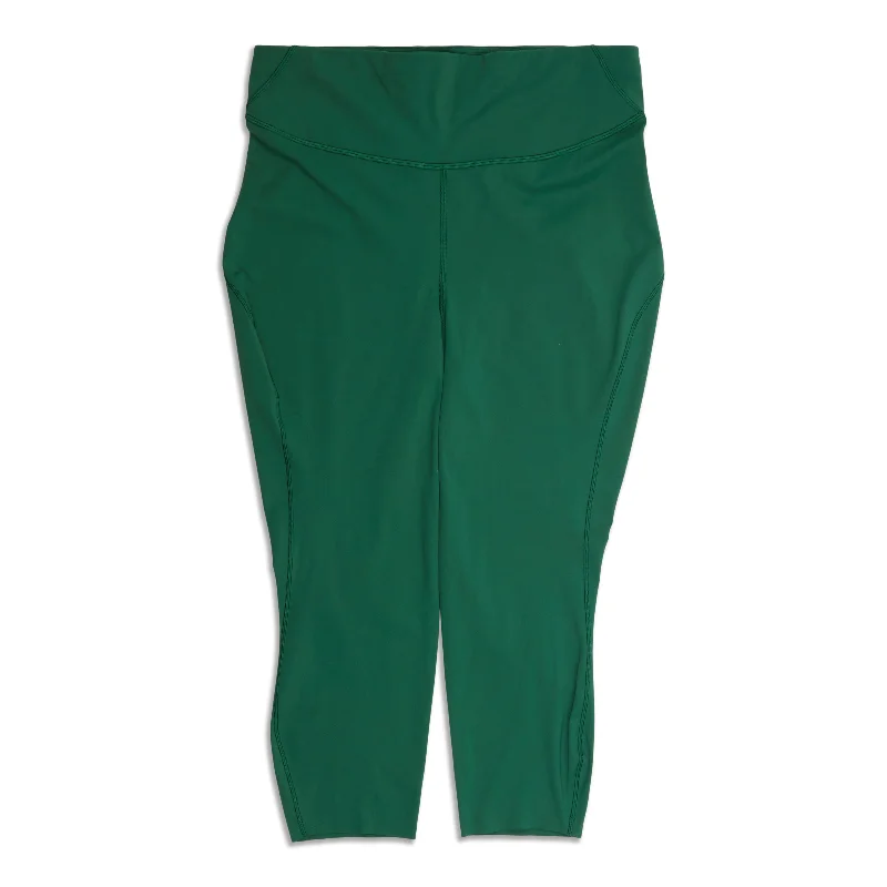 Hurry In Base Pace High-Rise Crop - Resale