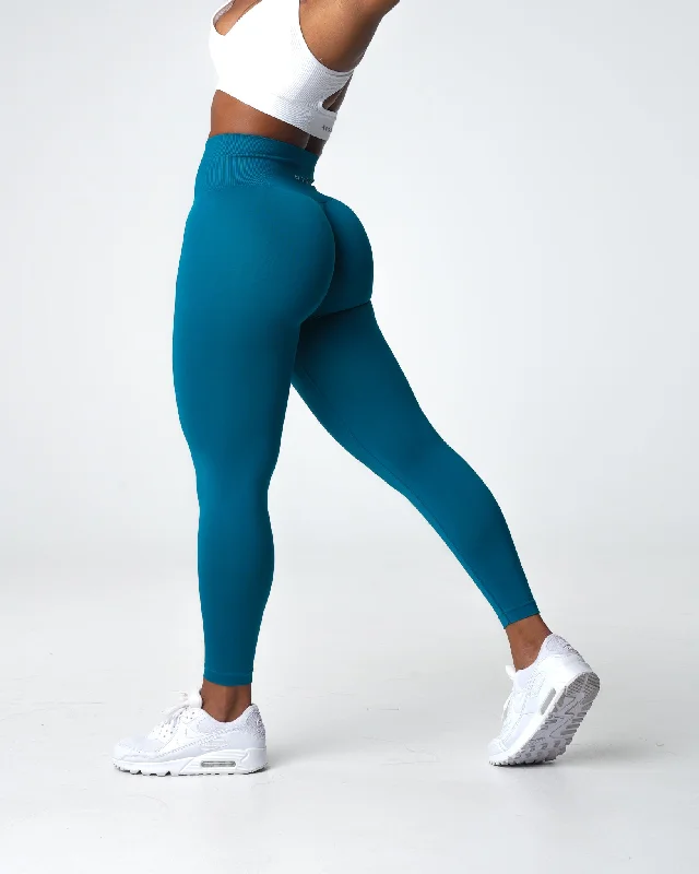 Exclusive Deal French Blue Solid Seamless Leggings