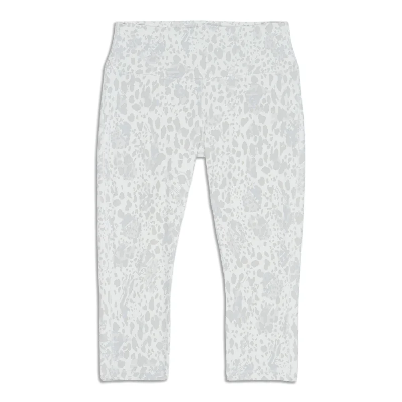 Price Buster lululemon Align™ High-Rise Crop - Resale
