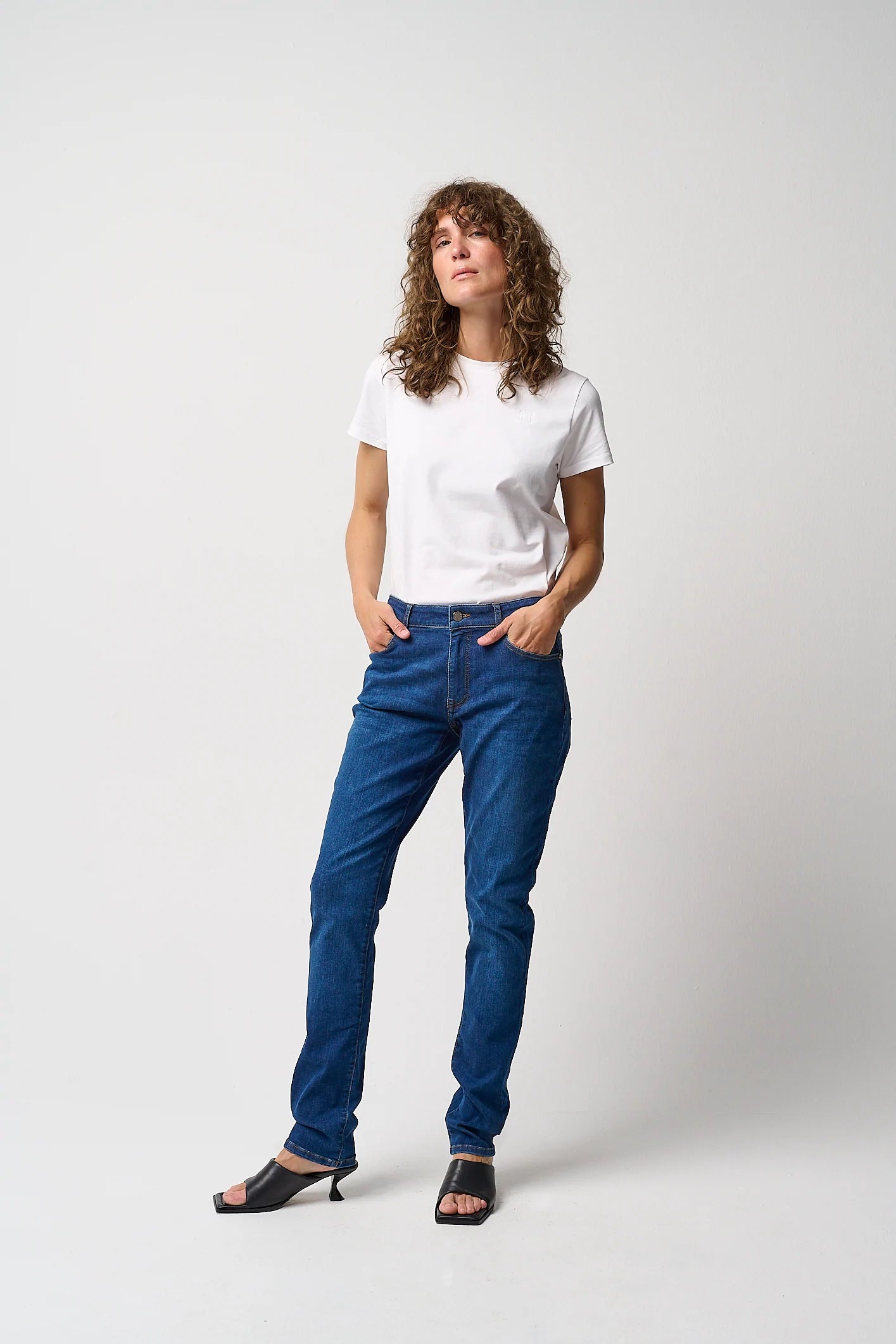 Special Discount Pieszak PD Helene Jeans SWAN Wash Exclusive Osaka