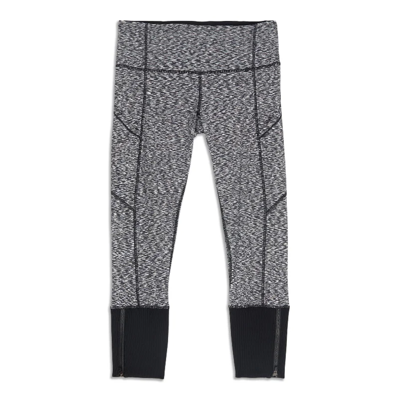 Low Prices Rebel Runner Mid-Rise Crop - Resale
