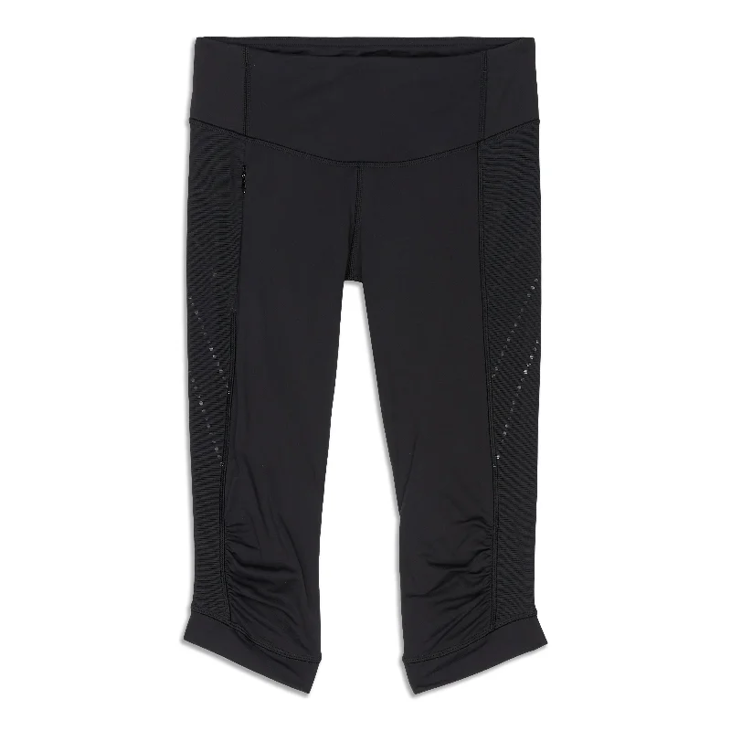 Special Buy Stop At Nothing Mid-Rise Crop - Resale