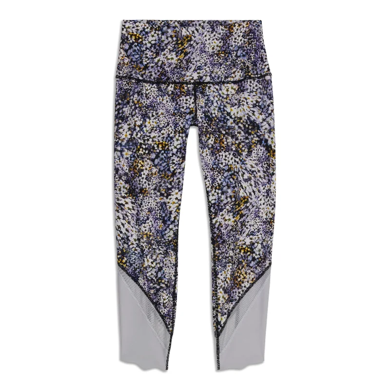 Instant Discount Wunder Under Scalloped Hem High-Rise Crop - Resale