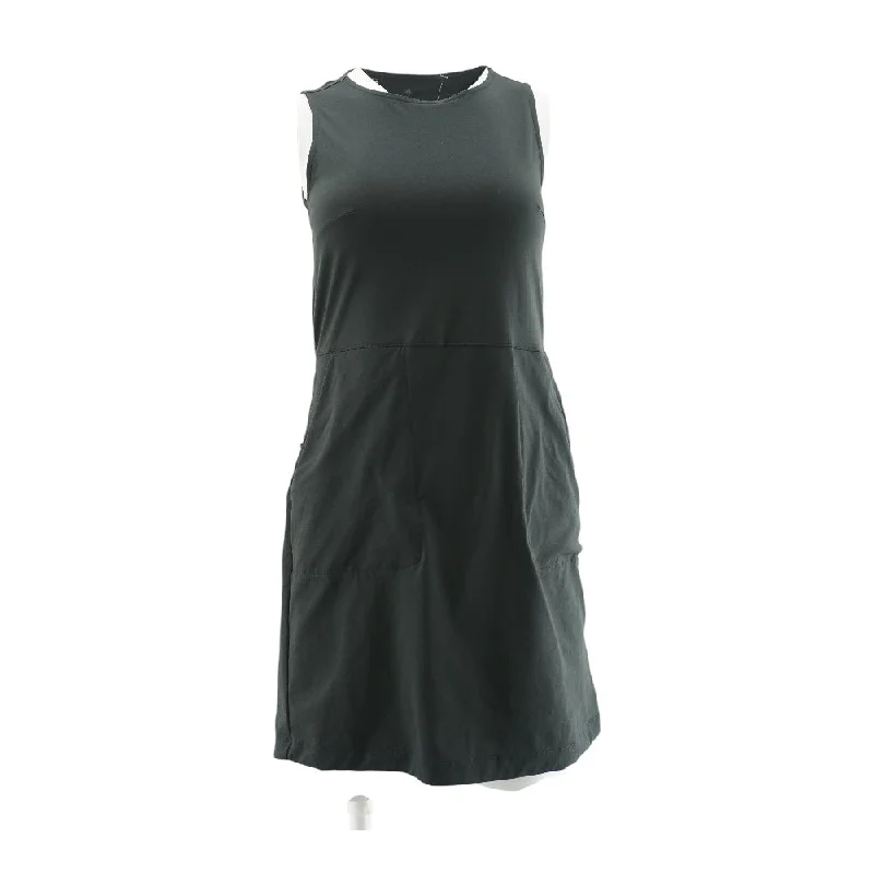 Lowest Prices Black Solid Midi Dress