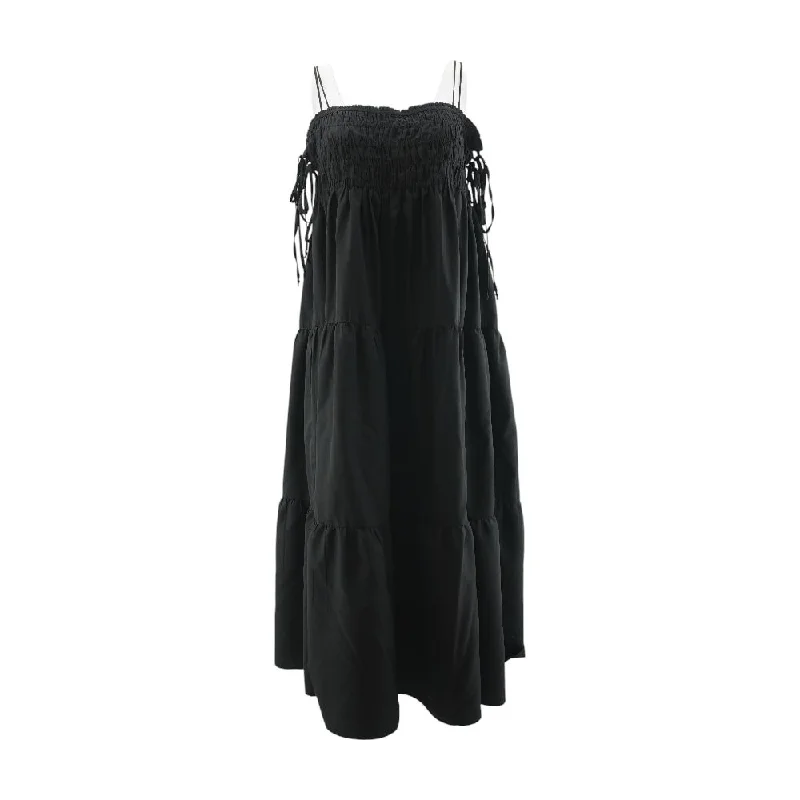 Closeout Black Solid Midi Dress