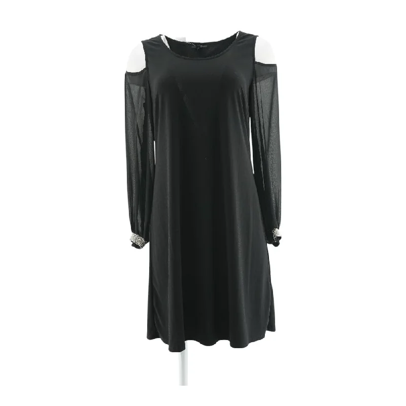Doorbuster Deal Black Solid Midi Dress