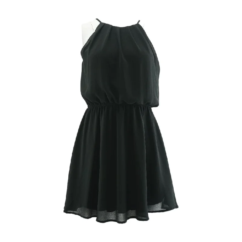 Massive Deals Black Solid Mini Dress