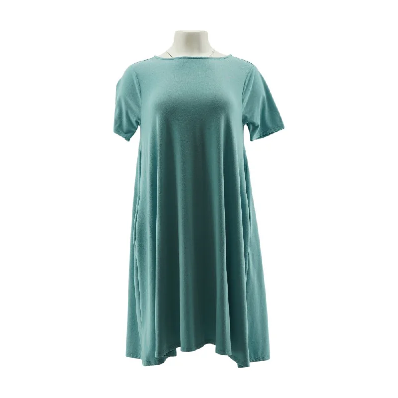 Price Break Blue Solid Midi Dress