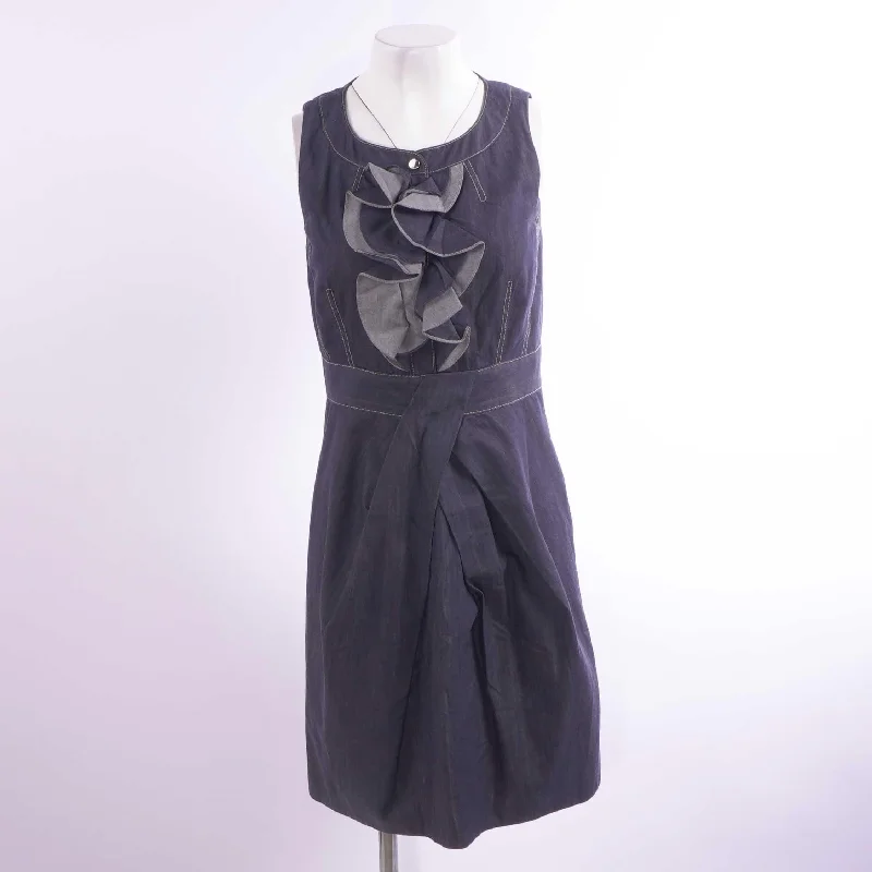 Massive Deals Navy Solid Midi Dress